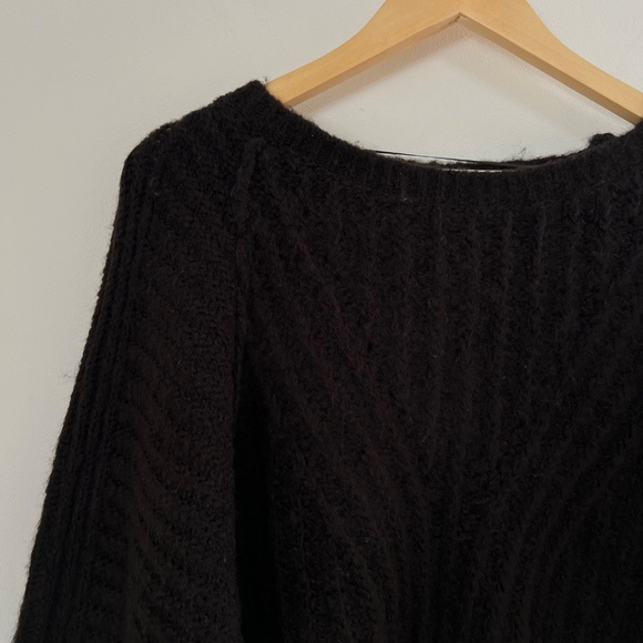 $128 Free People Black fuzzy knit pullover sweater relax fit XL - Picture 4 of 6